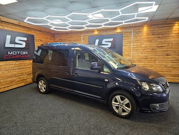 Used Volkswagen Caddy Maxi Life 2015 for sale - 77756423: Photo