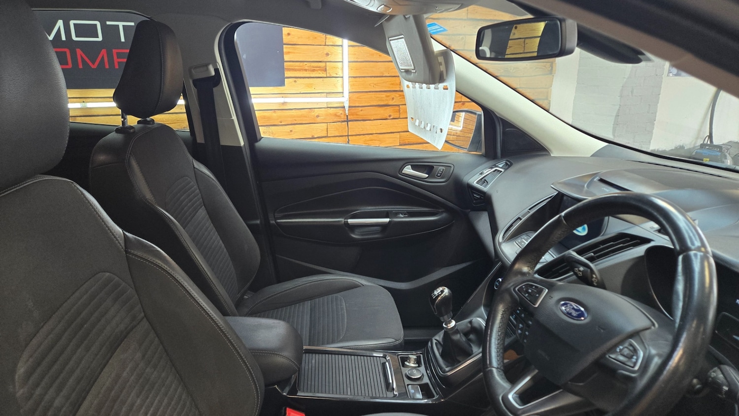 Used Ford Kuga 2017 for sale - 77996658: Photo 11