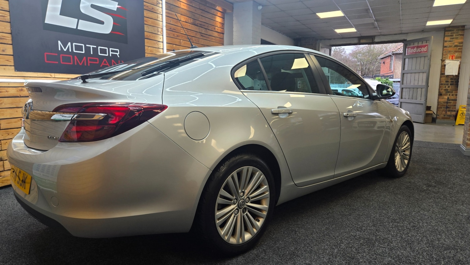 Used Vauxhall Insignia 2014 for sale - 77782092: Photo 7