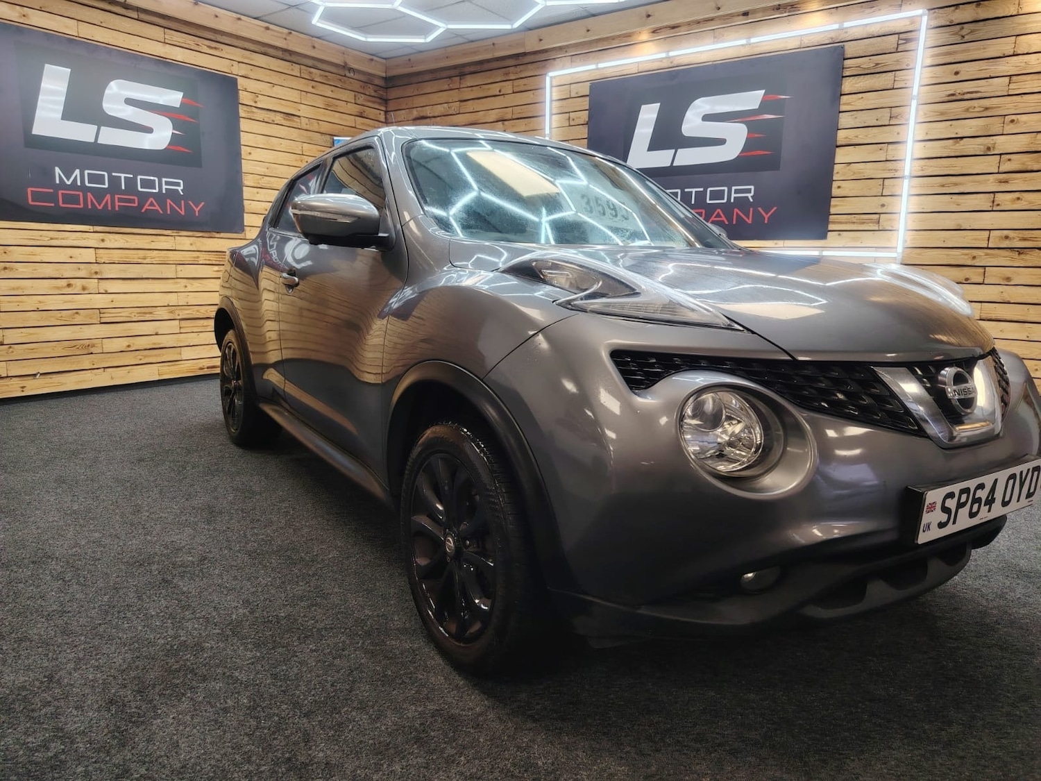 Used Nissan Juke 2014 for sale - 77054624: Photo 1