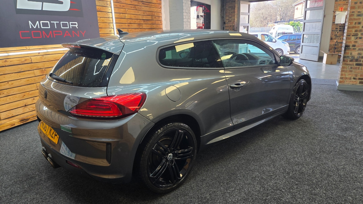 Used Volkswagen Scirocco 2017 for sale - 77772483: Photo 11