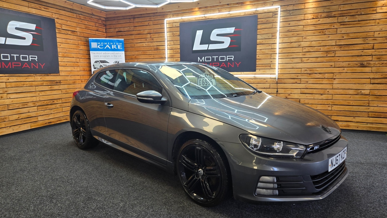 Used Volkswagen Scirocco 2017 for sale - 77772483: Photo 4