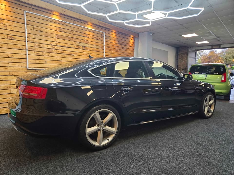 Used Audi A5 2010 for sale - 76483153: Photo 6