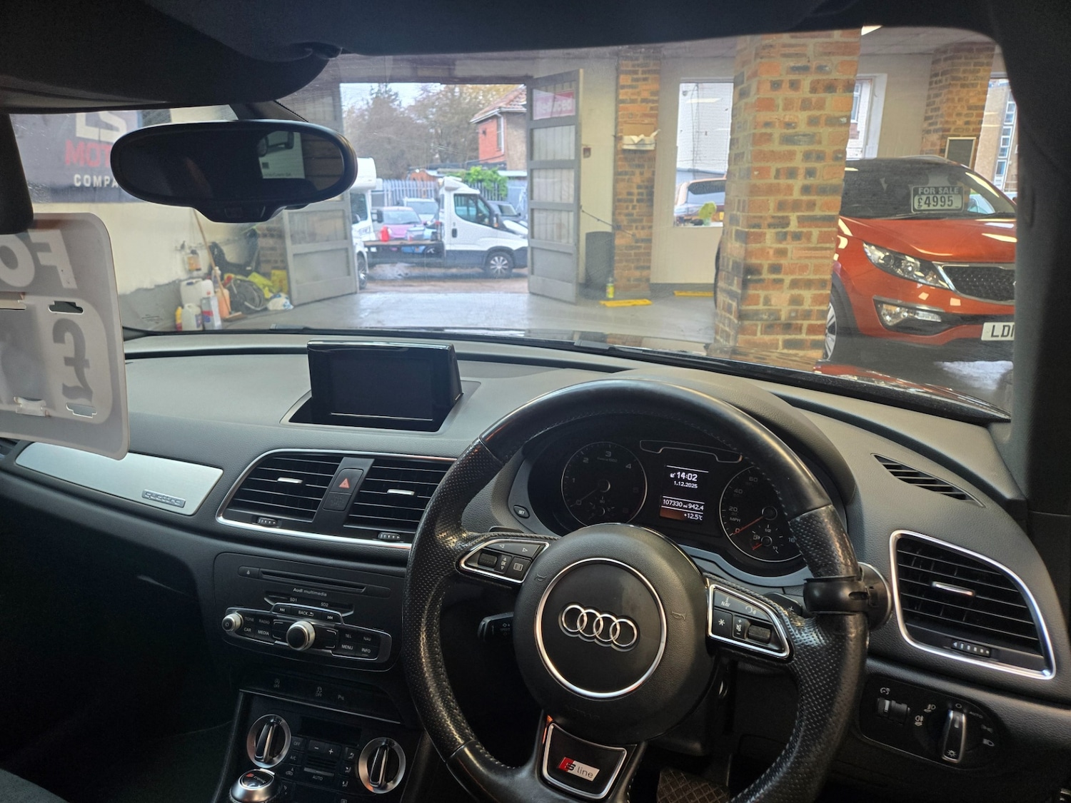 Used Audi Q3 2014 for sale - 76796619: Photo 11