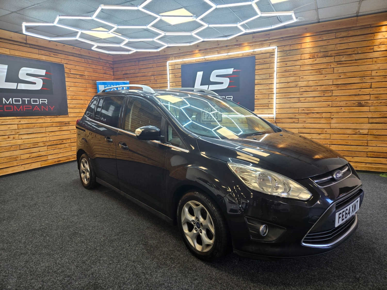 Used Ford Grand C-Max 2014 for sale - 77228369: Photo 2