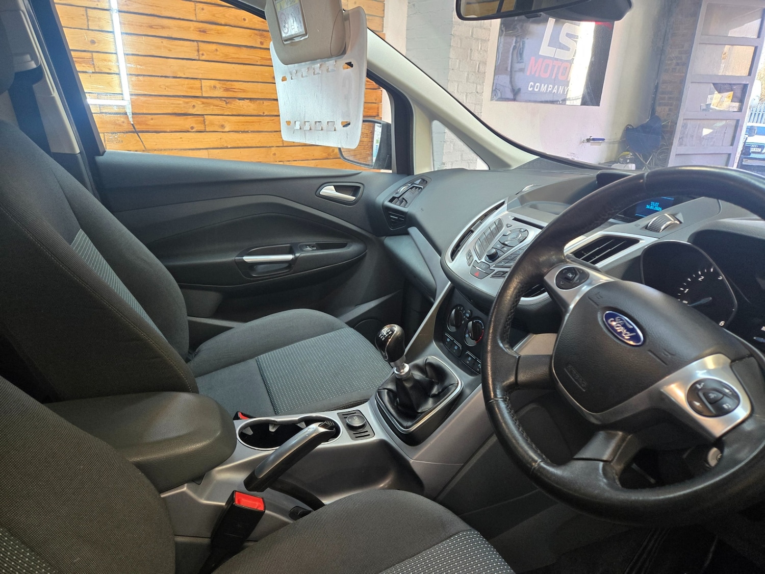 Used Ford Grand C-Max 2014 for sale - 77228369: Photo 9