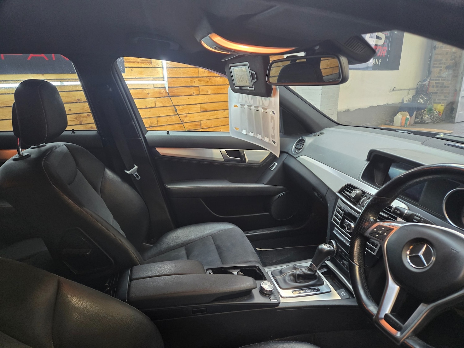 Used Mercedes-Benz C Class 2014 for sale - 77669257: Photo 8