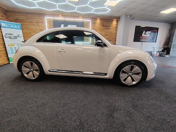 Used Volkswagen Beetle 2013 for sale - 77001620: Photo