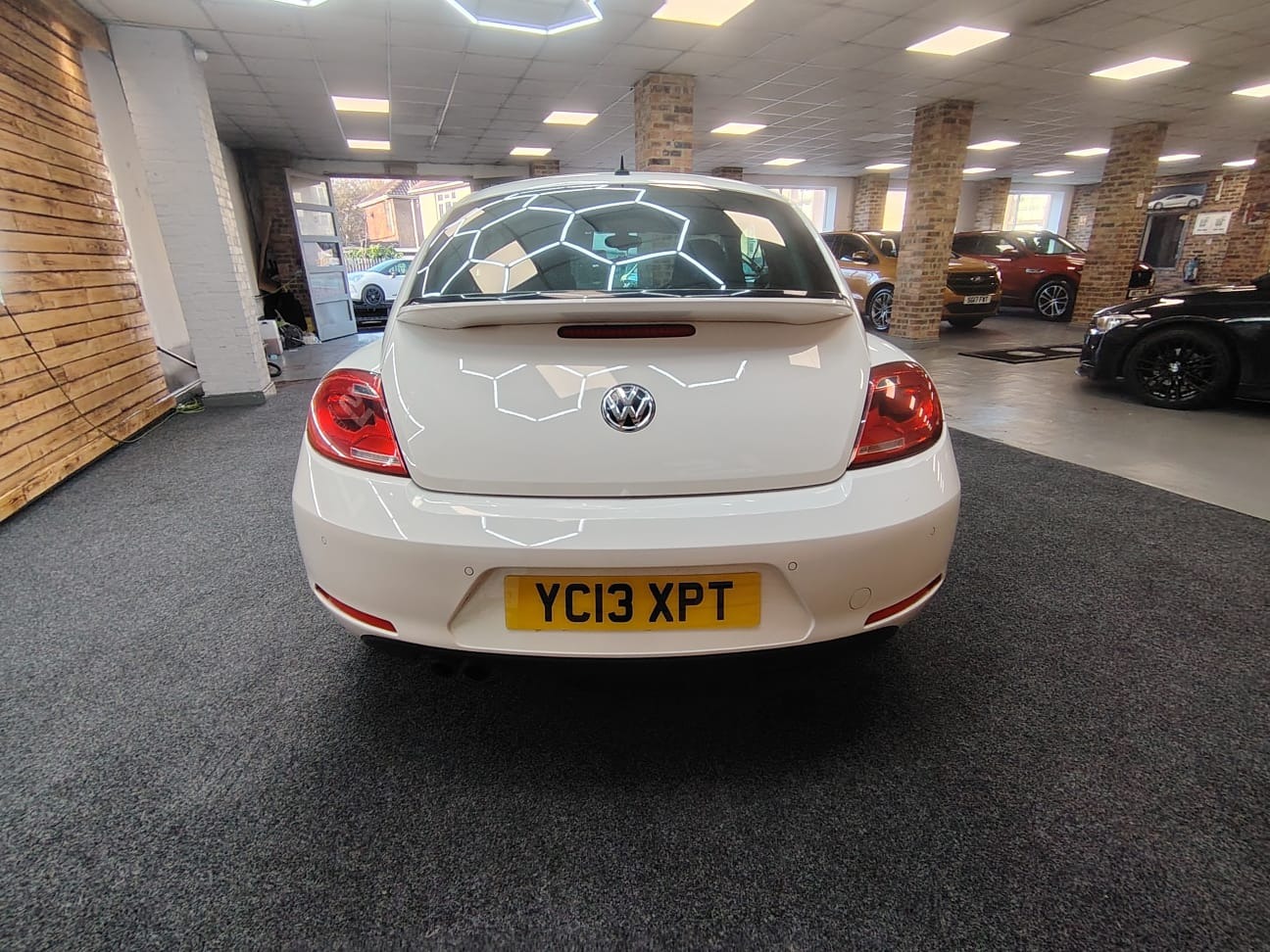 Used Volkswagen Beetle 2013 for sale - 77001620: Photo 6