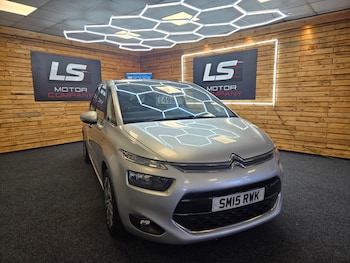 Used Citroen C4 Picasso 2015 for sale - 76796602: Photo