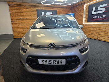 Used Citroen C4 Picasso 2015 for sale - 76796602: Photo