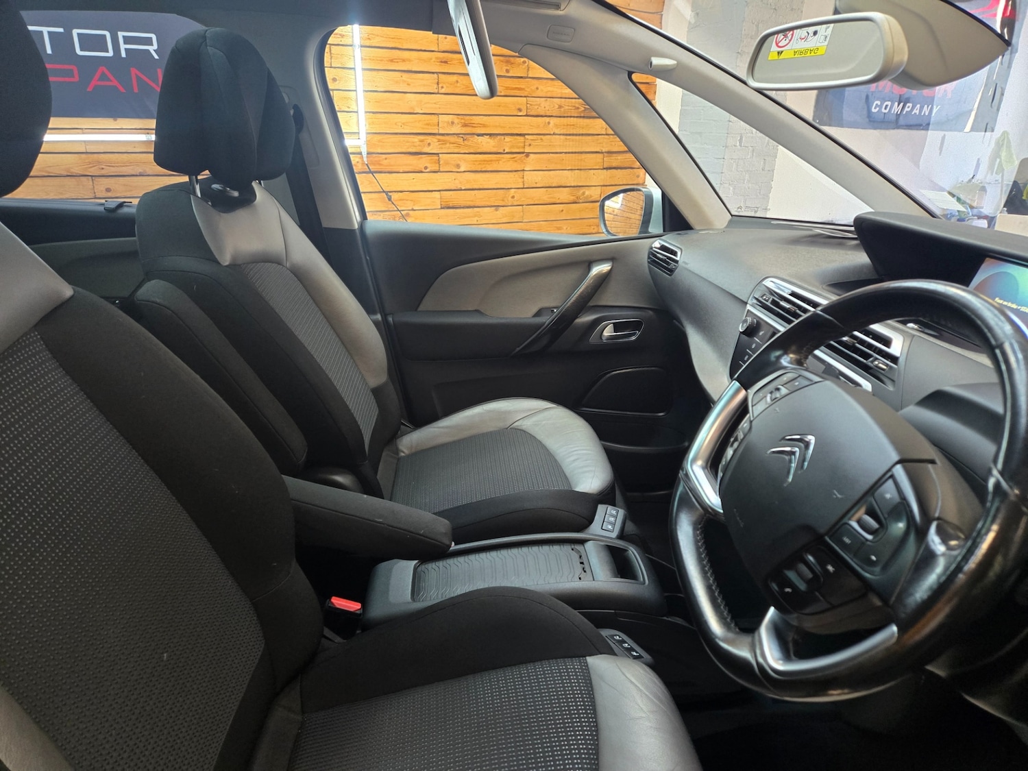 Used Citroen C4 Picasso 2015 for sale - 76796602: Photo 8