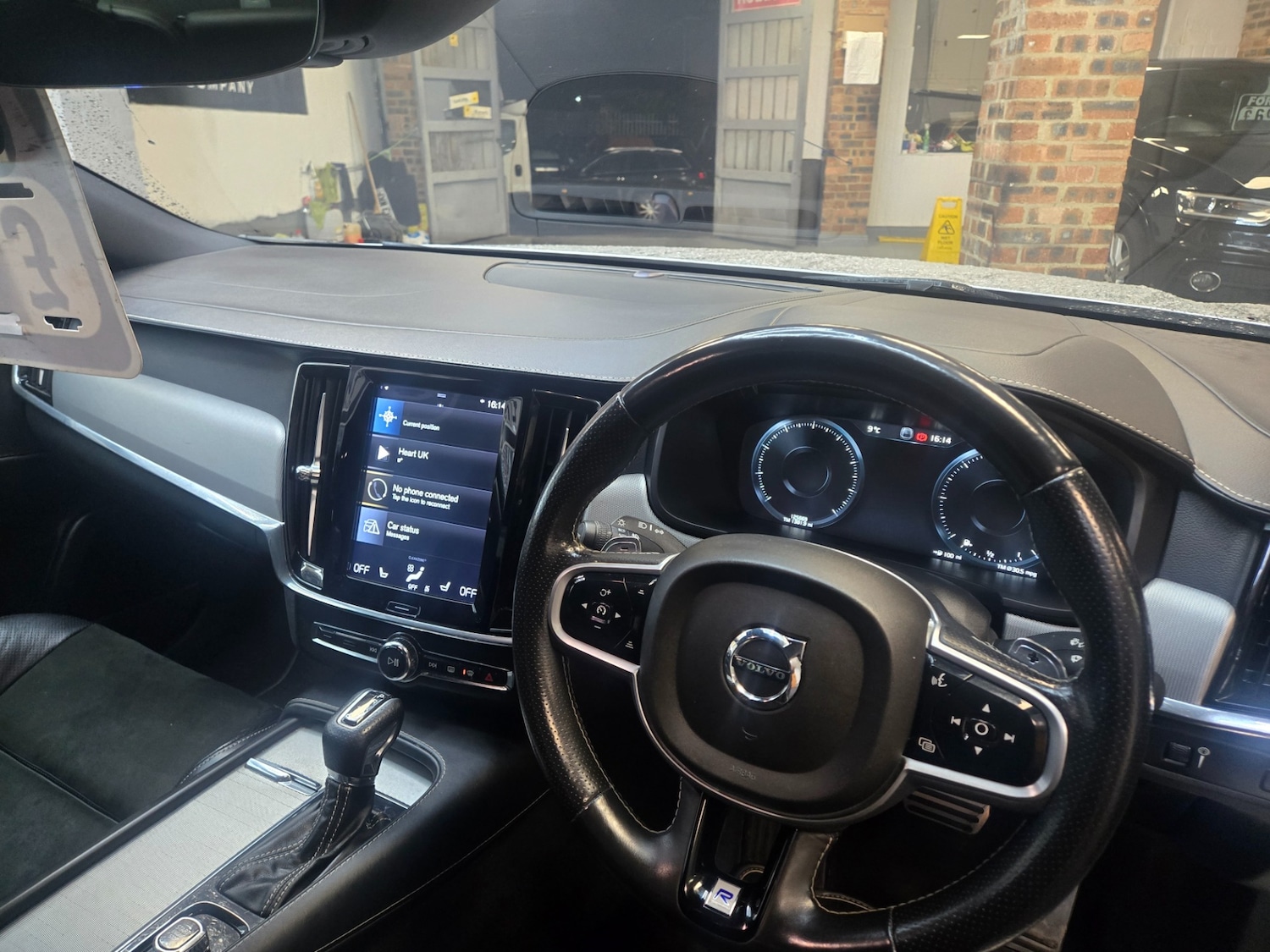 Used Volvo S90 2018 for sale - 76955348: Photo 10