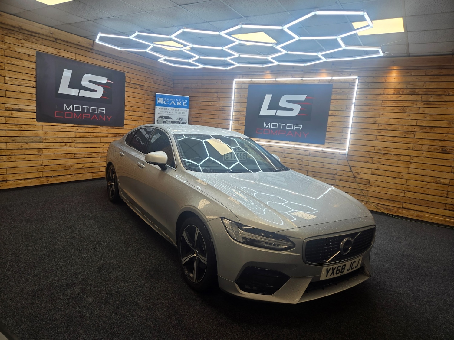 Used Volvo S90 2018 for sale - 76955348: Photo 7