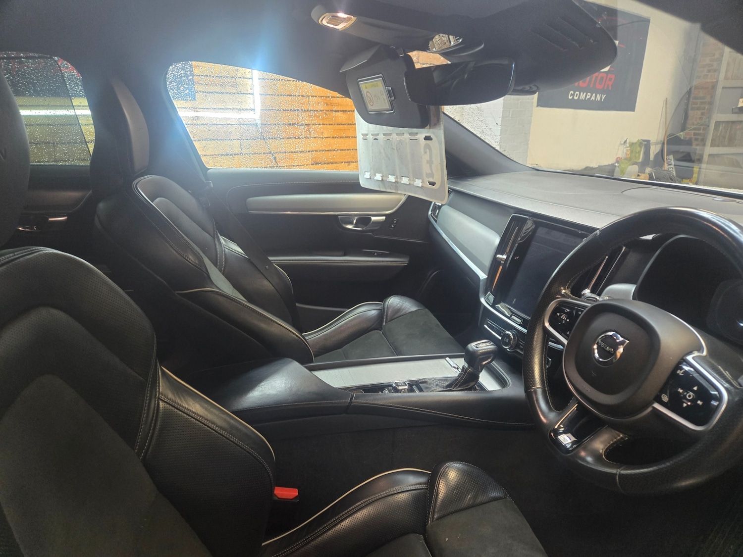 Used Volvo S90 2018 for sale - 76955348: Photo 8