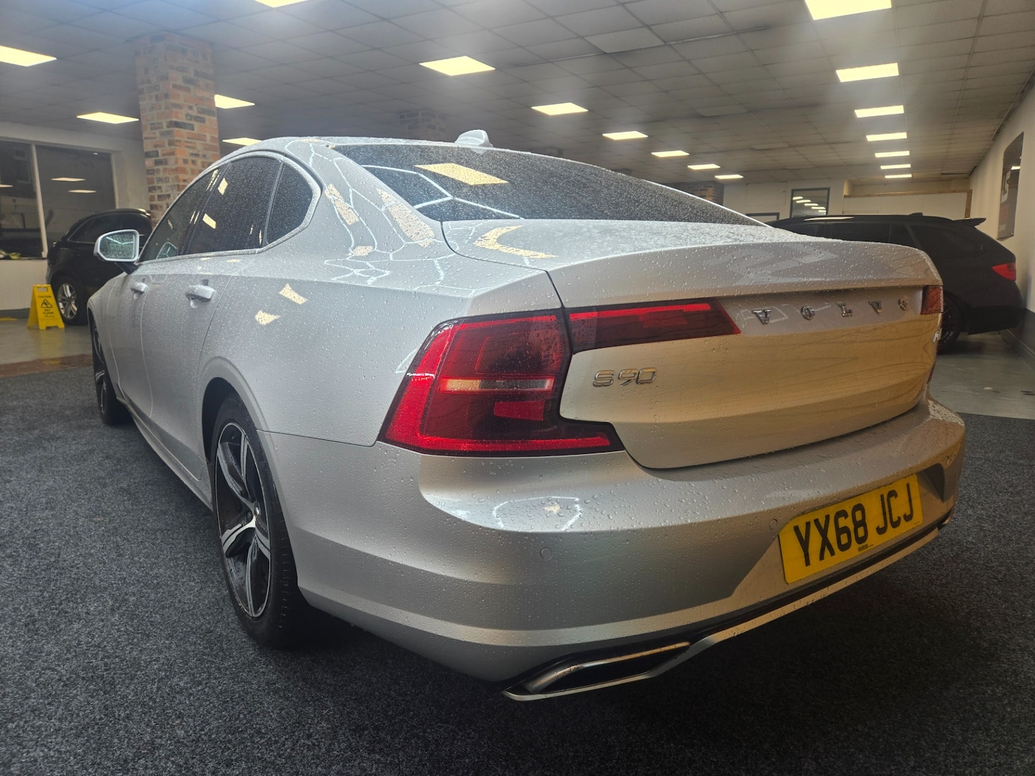 Used Volvo S90 2018 for sale - 76955348: Photo 9