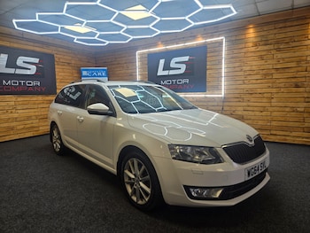 Used Skoda Octavia 2014 for sale - 77698510: Photo