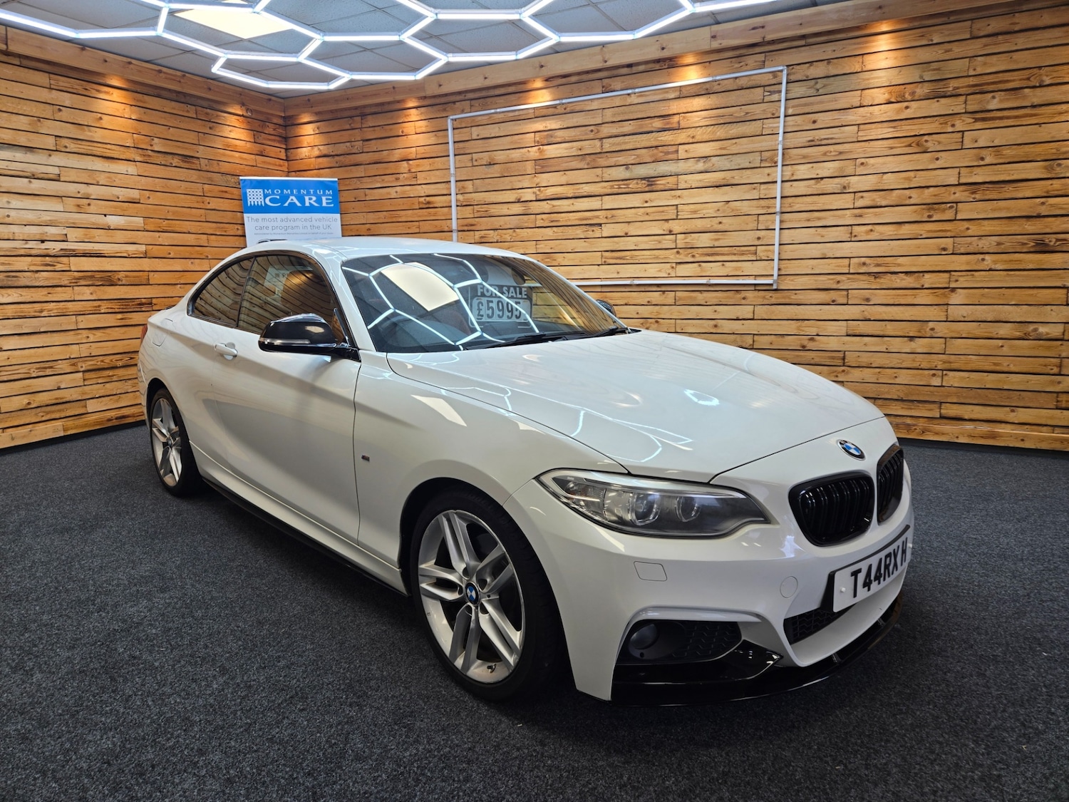Used BMW 2 Series 2014 for sale - 76497664: Photo 2