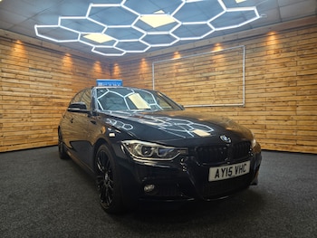 Used BMW 3 Series 2015 for sale - 77054686: Photo