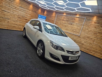 Used Vauxhall Astra 2013 for sale - 76483275: Photo