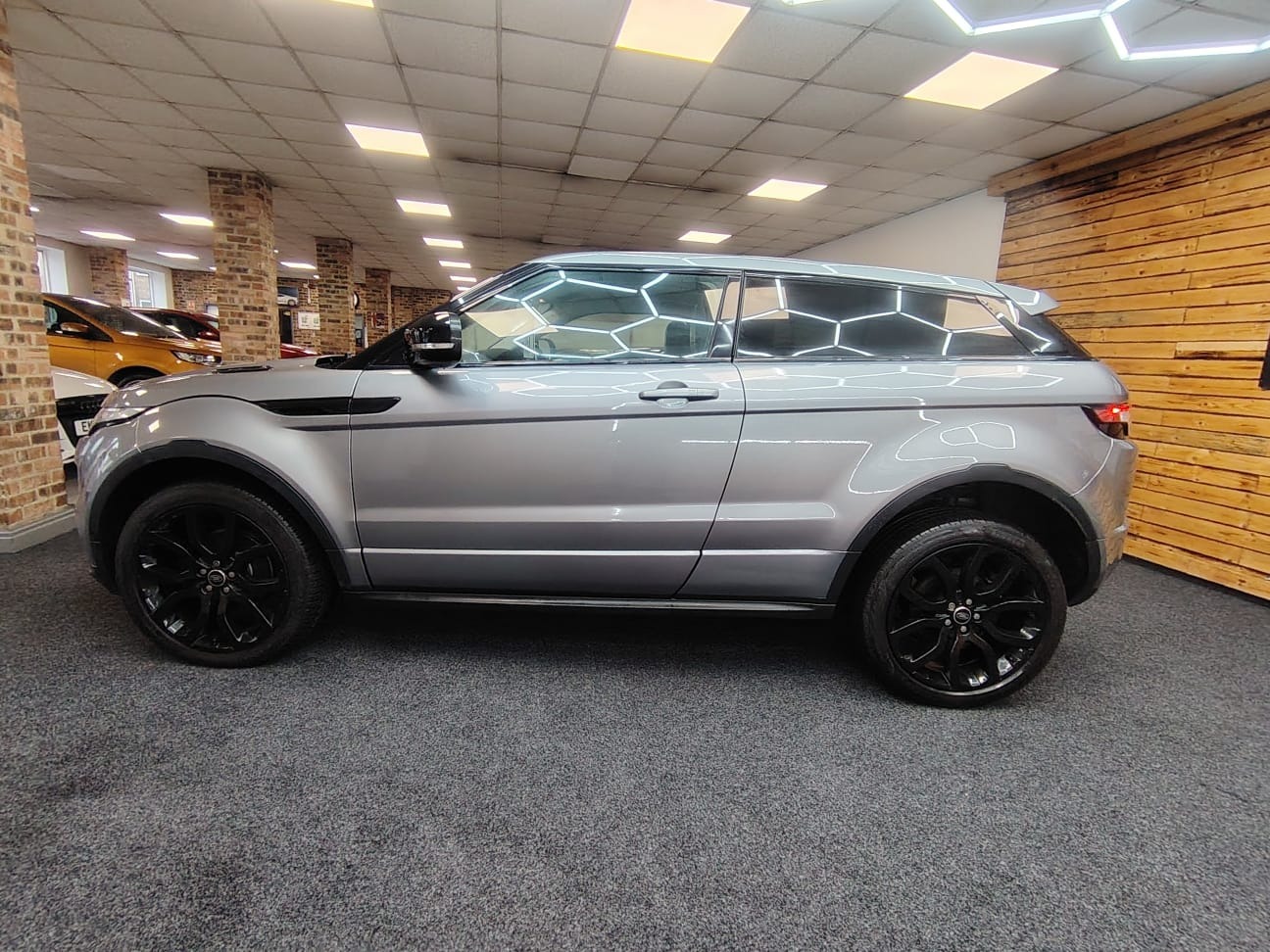 Used Land Rover Range Rover Evoque 2013 for sale - 77001642: Photo 11