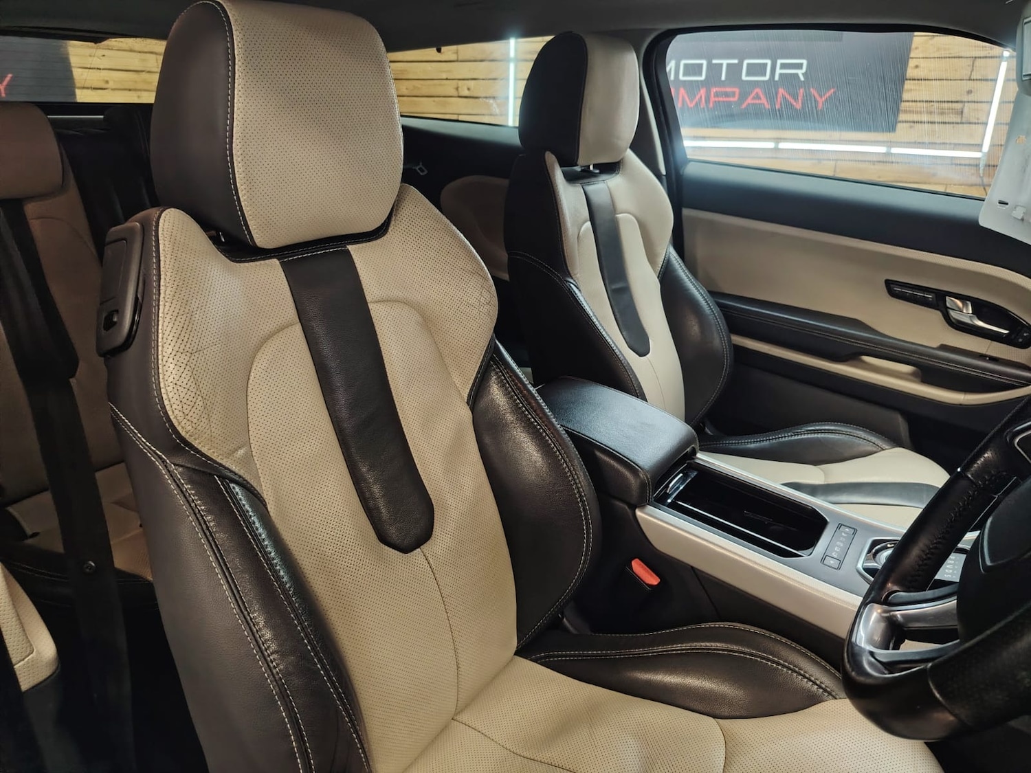 Used Land Rover Range Rover Evoque 2013 for sale - 77001642: Photo 16