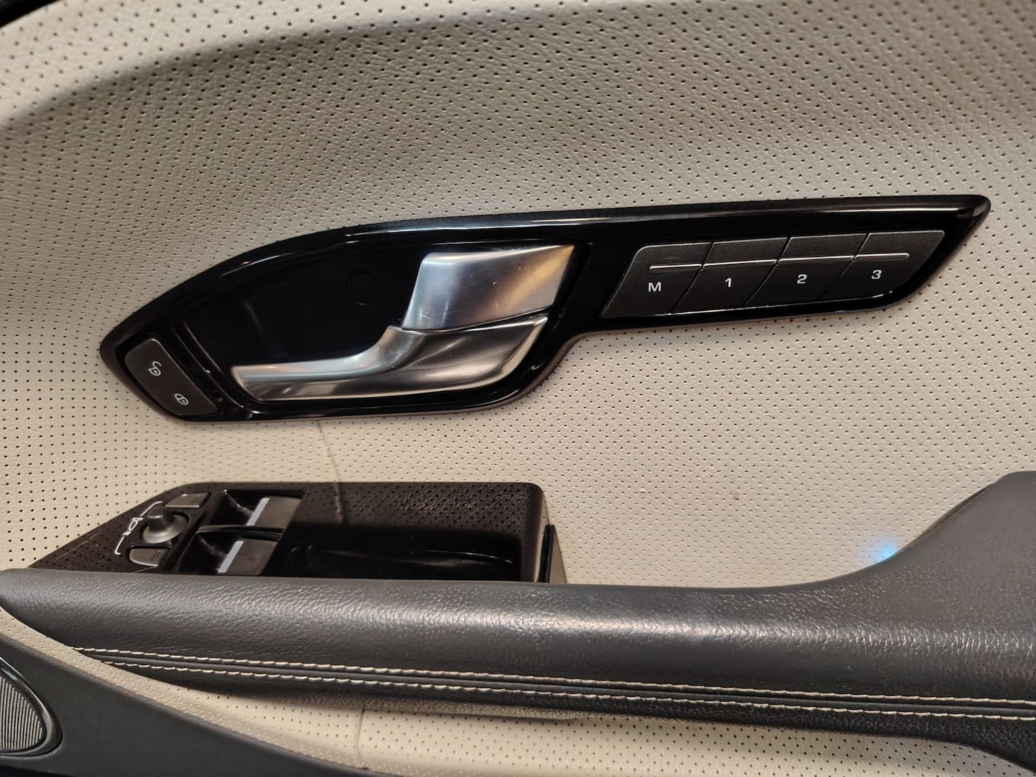 Used Land Rover Range Rover Evoque 2013 for sale - 77001642: Photo 17