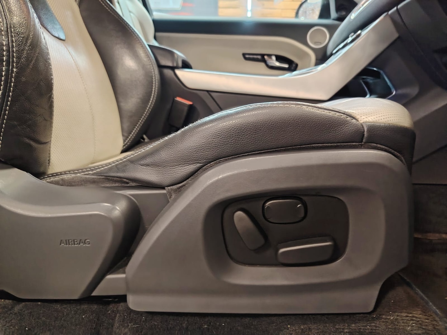 Used Land Rover Range Rover Evoque 2013 for sale - 77001642: Photo 18