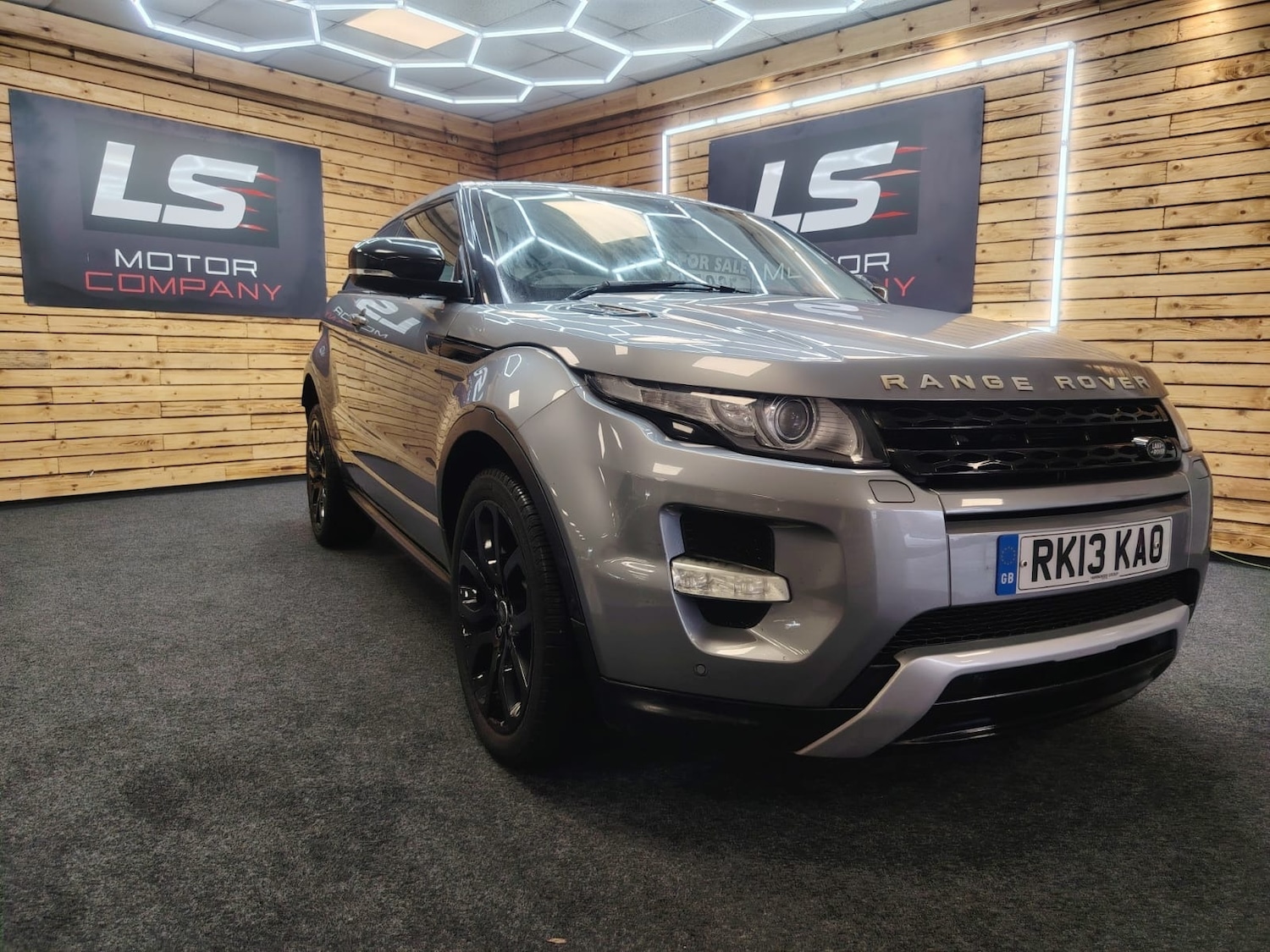 Used Land Rover Range Rover Evoque 2013 for sale - 77001642: Photo 2
