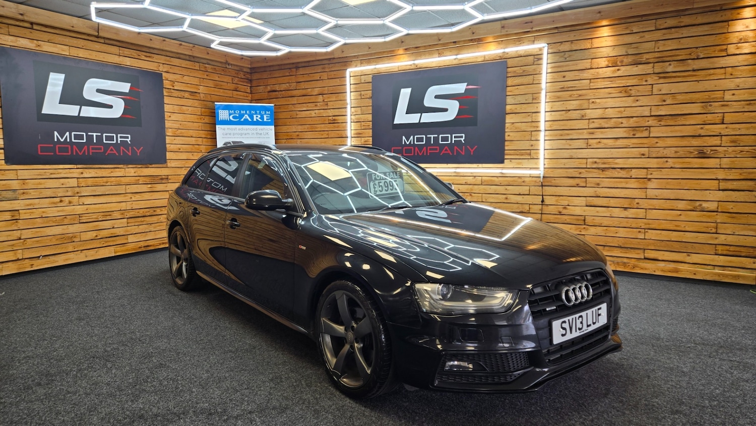 Used Audi A4 2013 for sale - 77996339: Photo 2