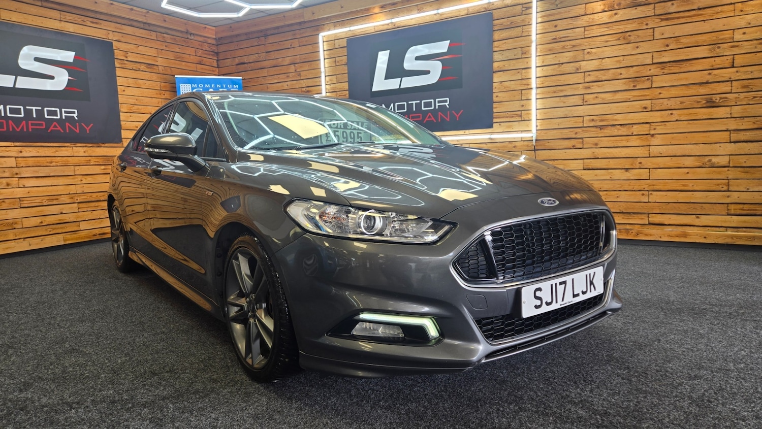 Used Ford Mondeo 2017 for sale - 77973050: Photo 1