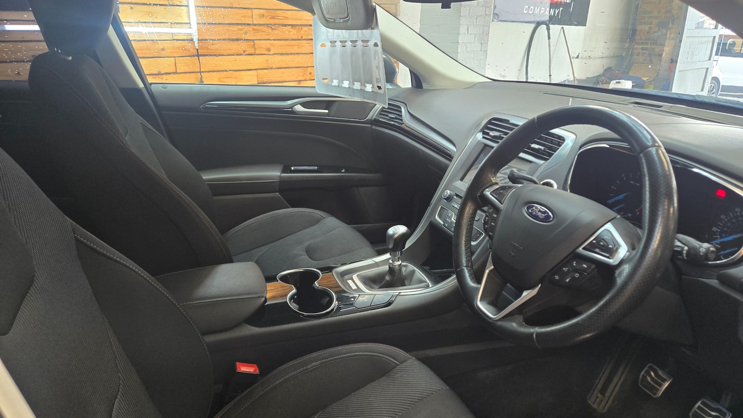 Used Ford Mondeo 2017 for sale - 77973050: Photo 13