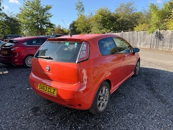 Used Fiat Punto 2013 for sale - 75968794: Photo
