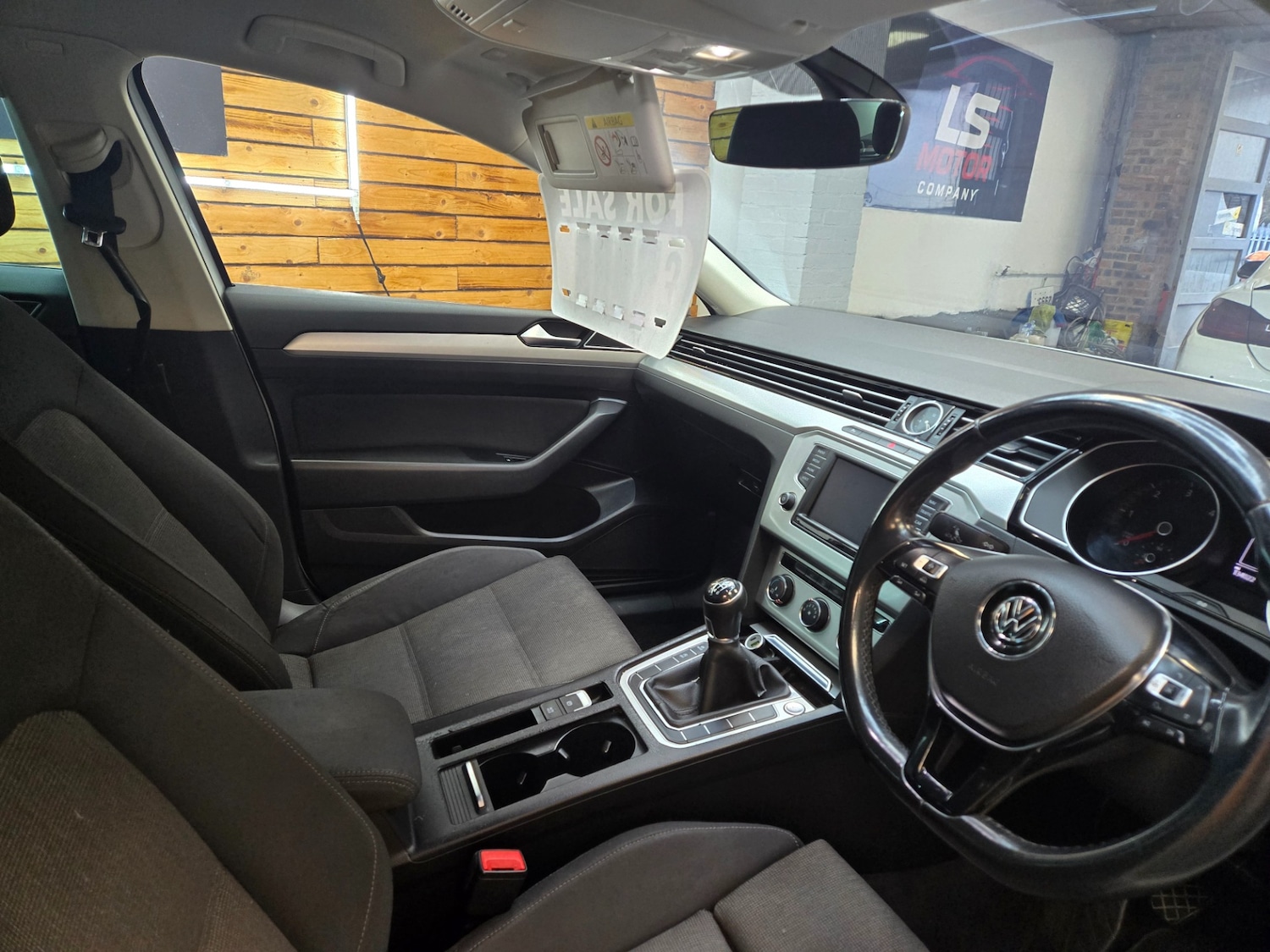 Used Volkswagen Passat 2017 for sale - 77466102: Photo 11