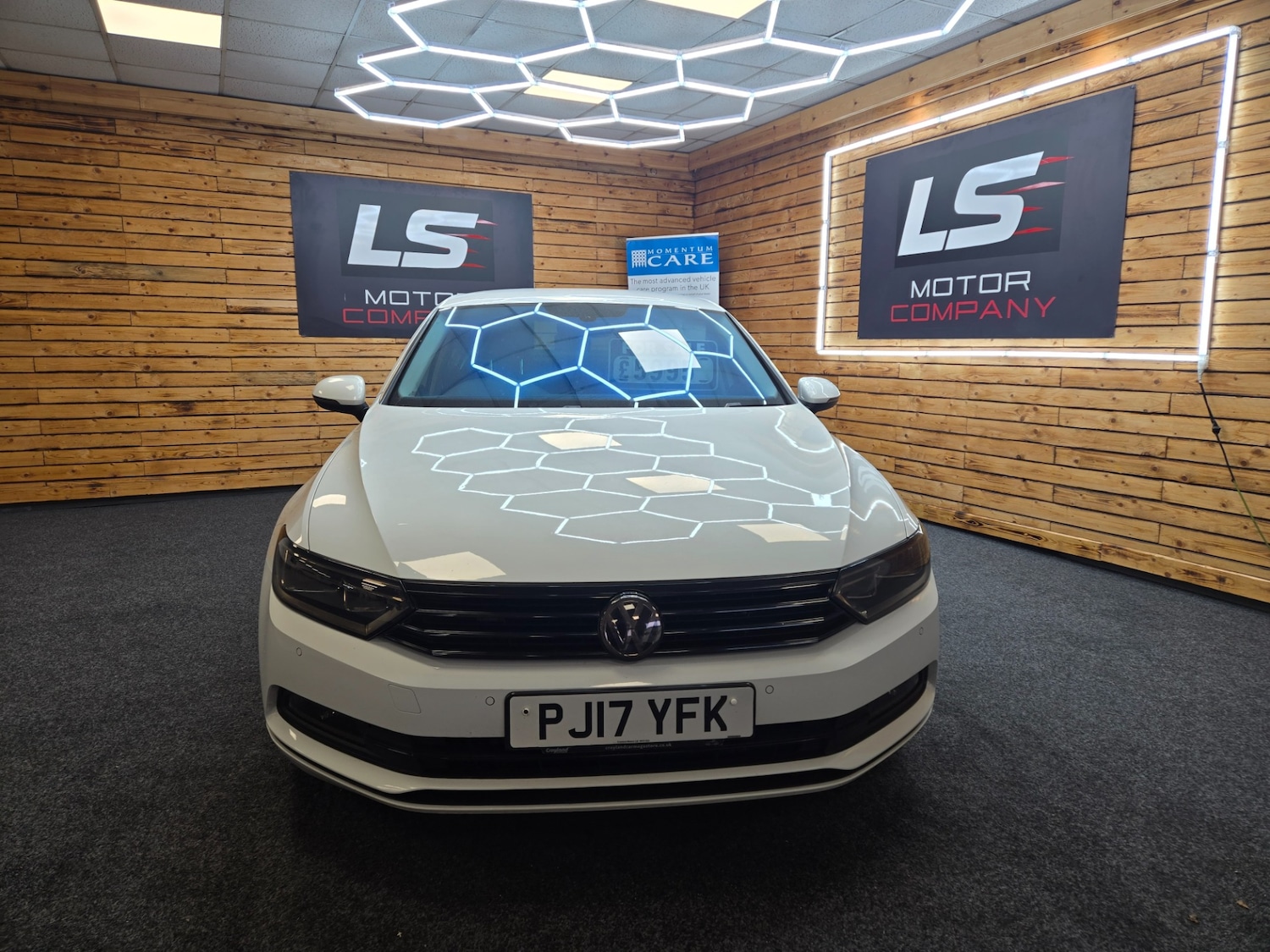 Used Volkswagen Passat 2017 for sale - 77466102: Photo 4