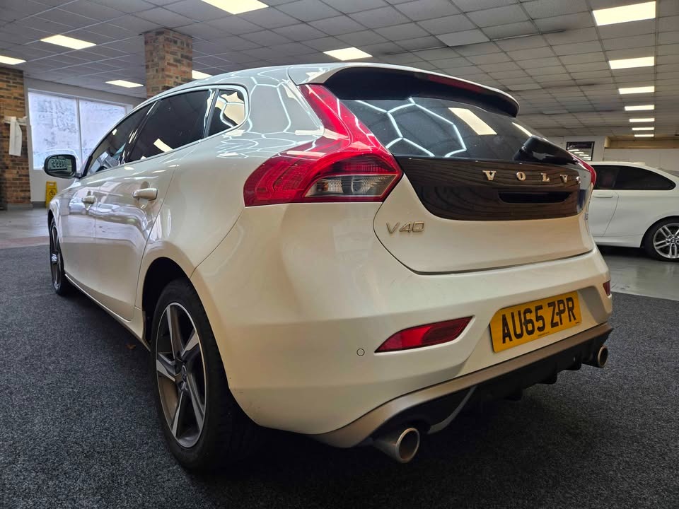 Used Volvo V40 2015 for sale - 76483164: Photo 11