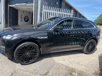 Used Jaguar F-Pace 2016 for sale - 75760464: Photo