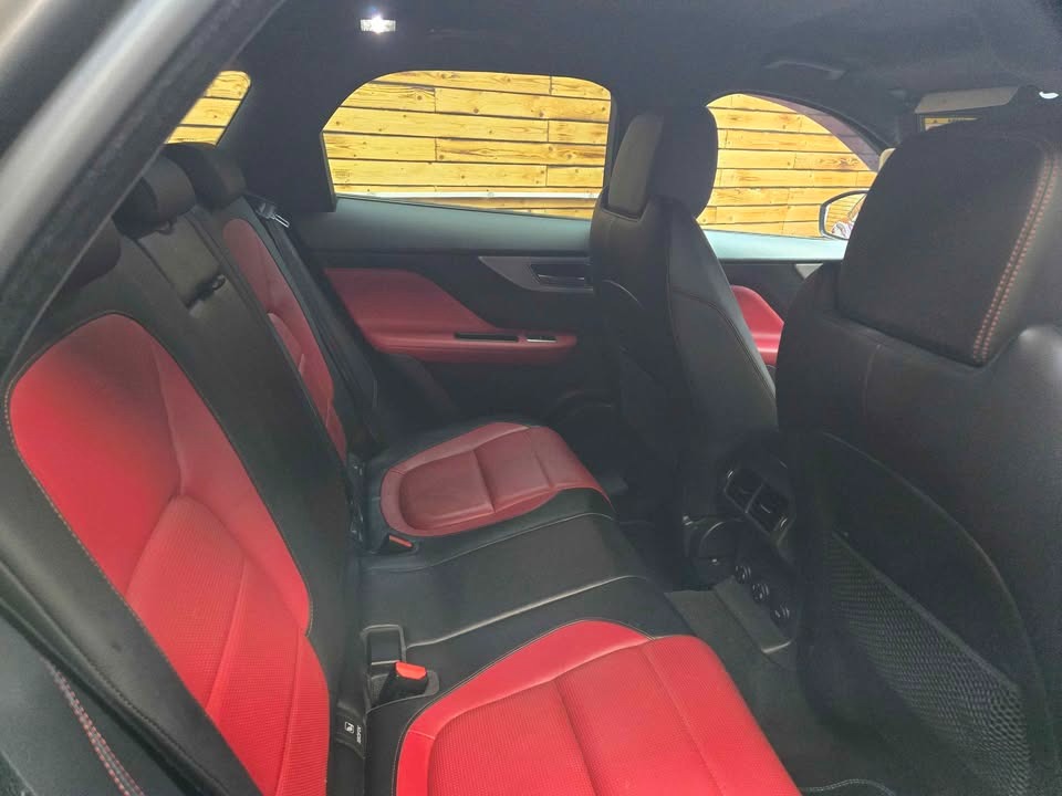 Used Jaguar F-Pace 2017 for sale - 76483242: Photo 11