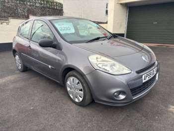 Used Renault Clio 2010 for sale - 73976573: Photo