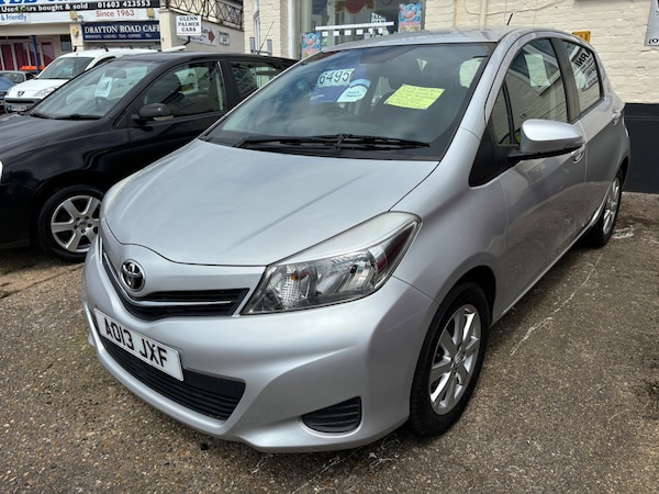 Used Toyota Yaris 2013 for sale - 71220676: Photo 1