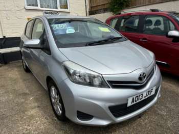Used Toyota Yaris 2013 for sale - 71220676: Photo