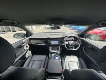 Used Audi Q8 2023 for sale - 75089105: Photo