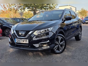 Used Nissan Qashqai 2017 for sale - 76166800: Photo 3