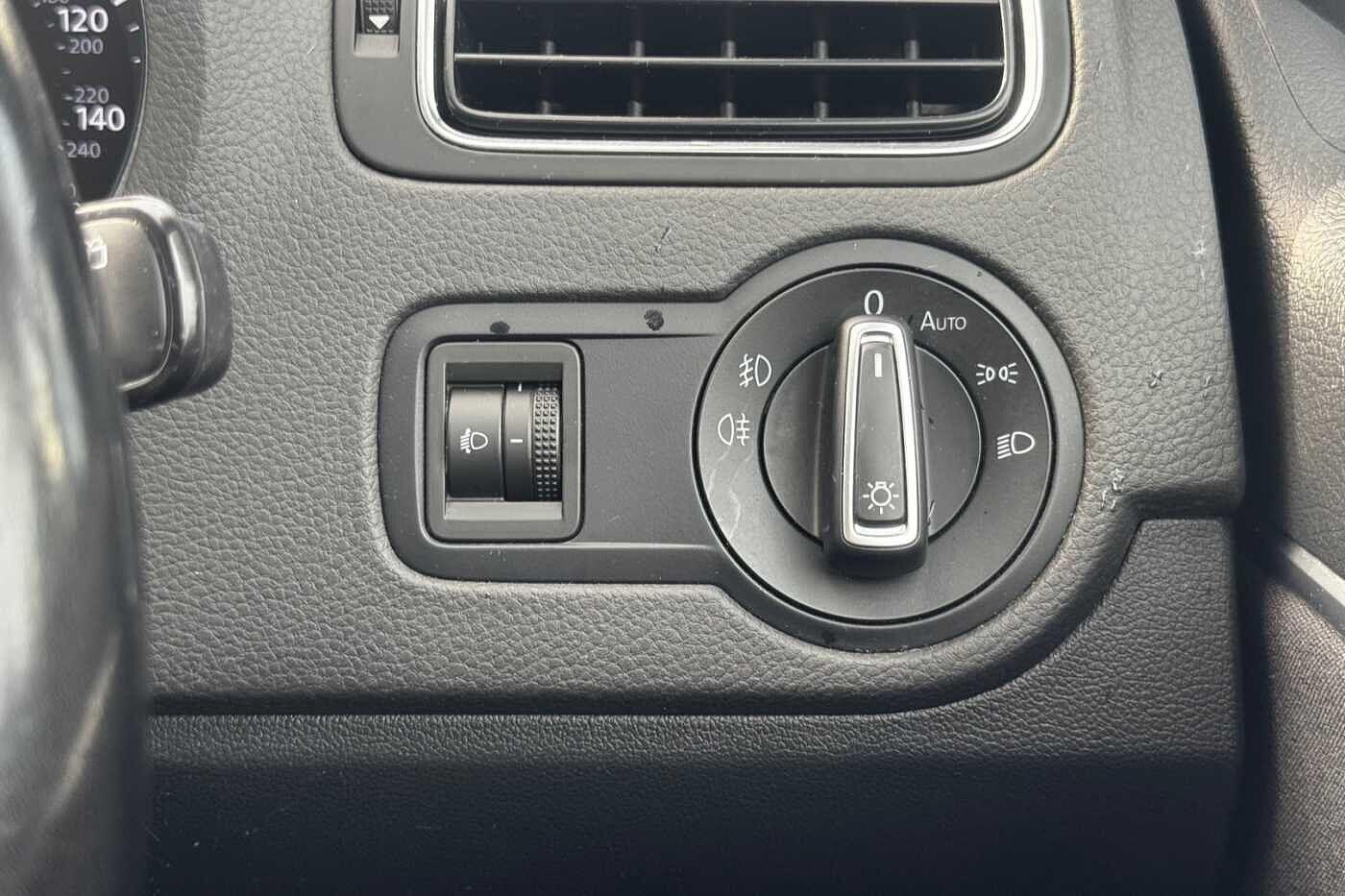 Used Volkswagen Polo 2017 for sale - 76108654: Photo 23