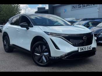 (25) - Advance Auto (Sky Pack) (178kw) 5-Door