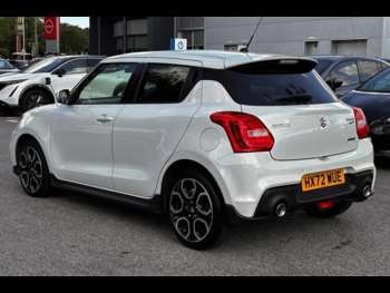 Used Suzuki Swift 2022 for sale - 74823040: Photo