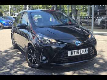 2019 (19) - 1.5 Hybrid Icon Tech 5dr CVT