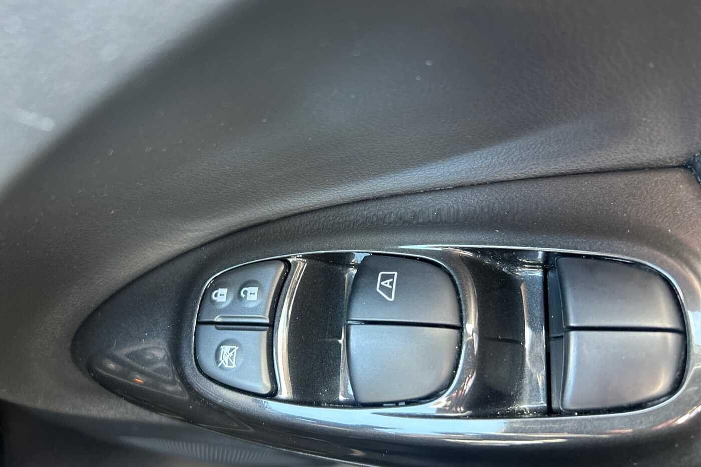 Used Nissan Juke 2015 for sale - 76095039: Photo 31