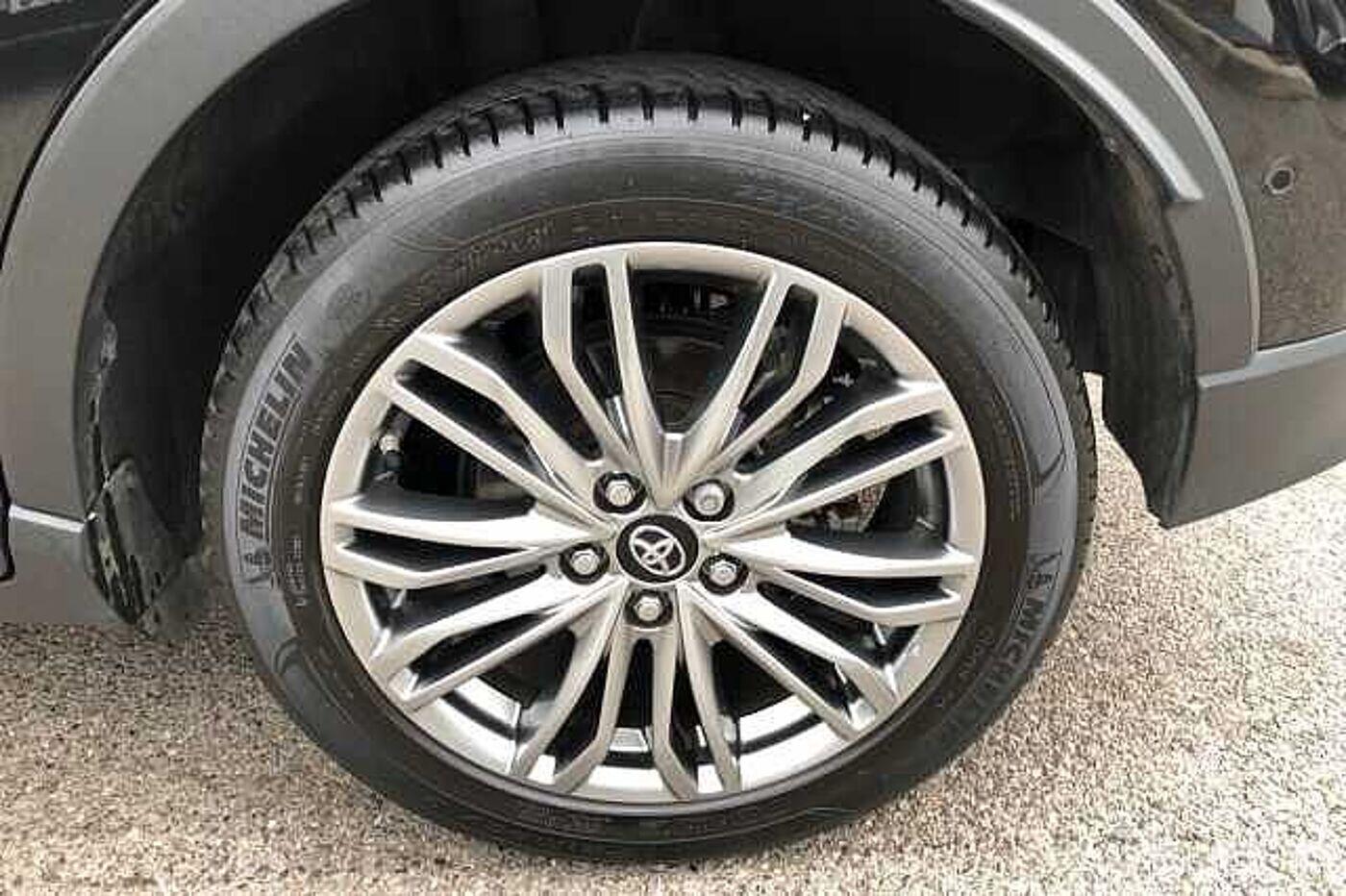 Used Toyota C-HR 2023 for sale - 76094639: Photo 12