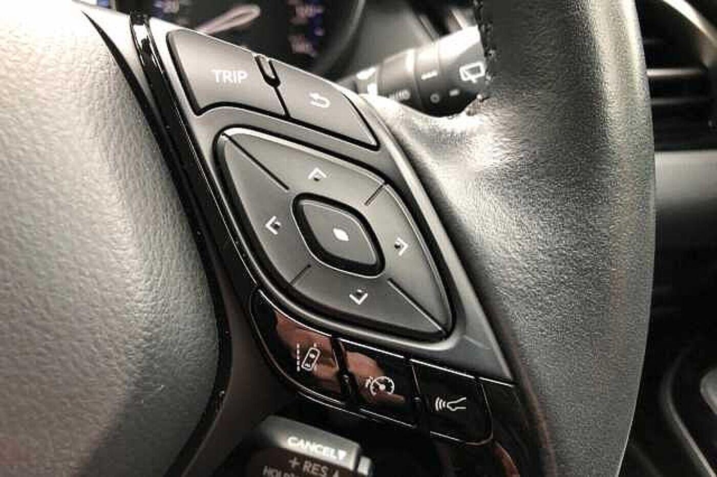 Used Toyota C-HR 2023 for sale - 76094639: Photo 35